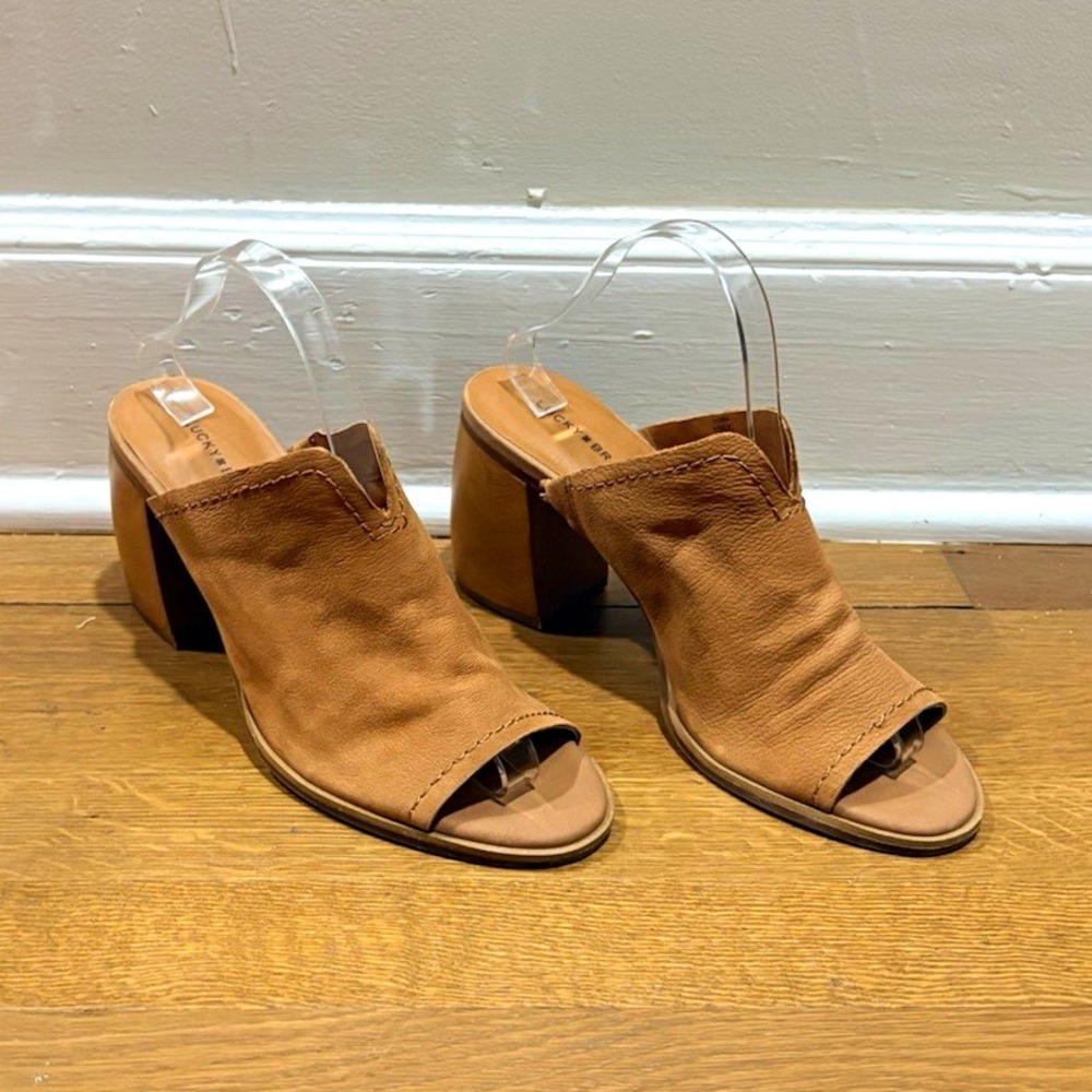 Lucky Brand Xennal Tan Caramel Leather Block High Heel Open Toe Mules Sz 9.5